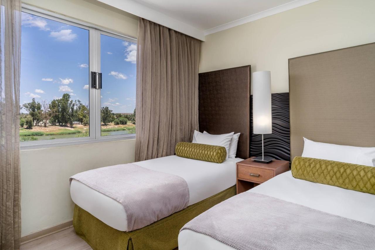 Protea Hotel By Marriott Upington Eksteriør billede
