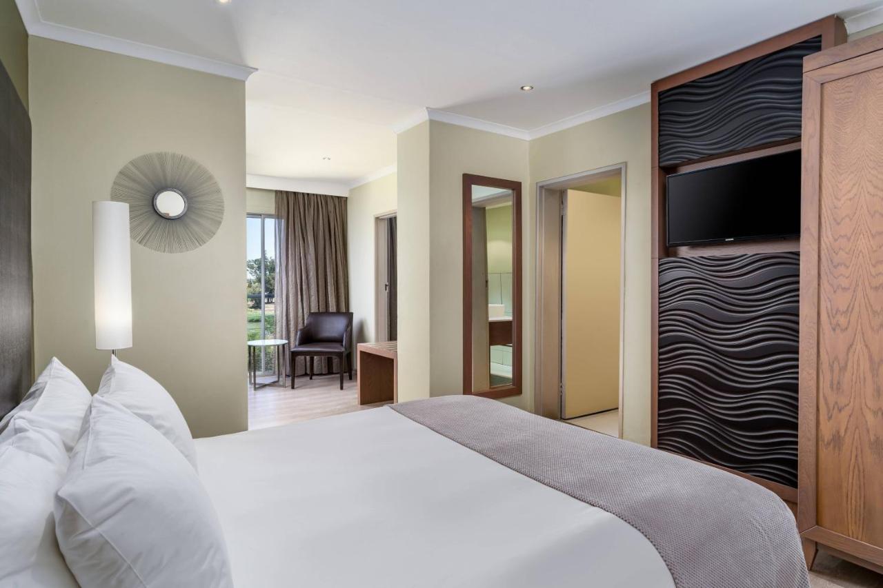Protea Hotel By Marriott Upington Eksteriør billede