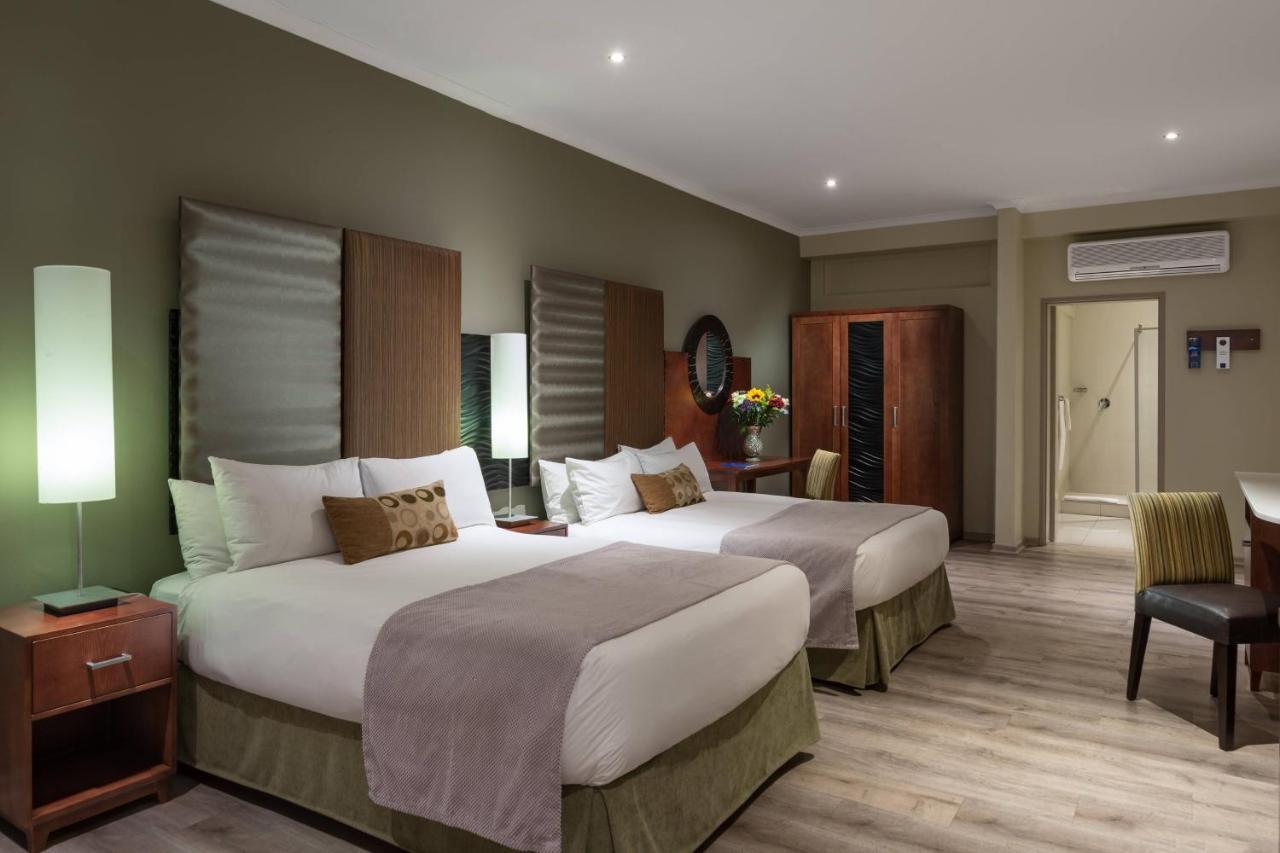 Protea Hotel By Marriott Upington Eksteriør billede