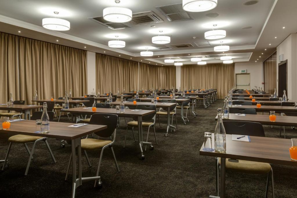 Protea Hotel By Marriott Upington Eksteriør billede