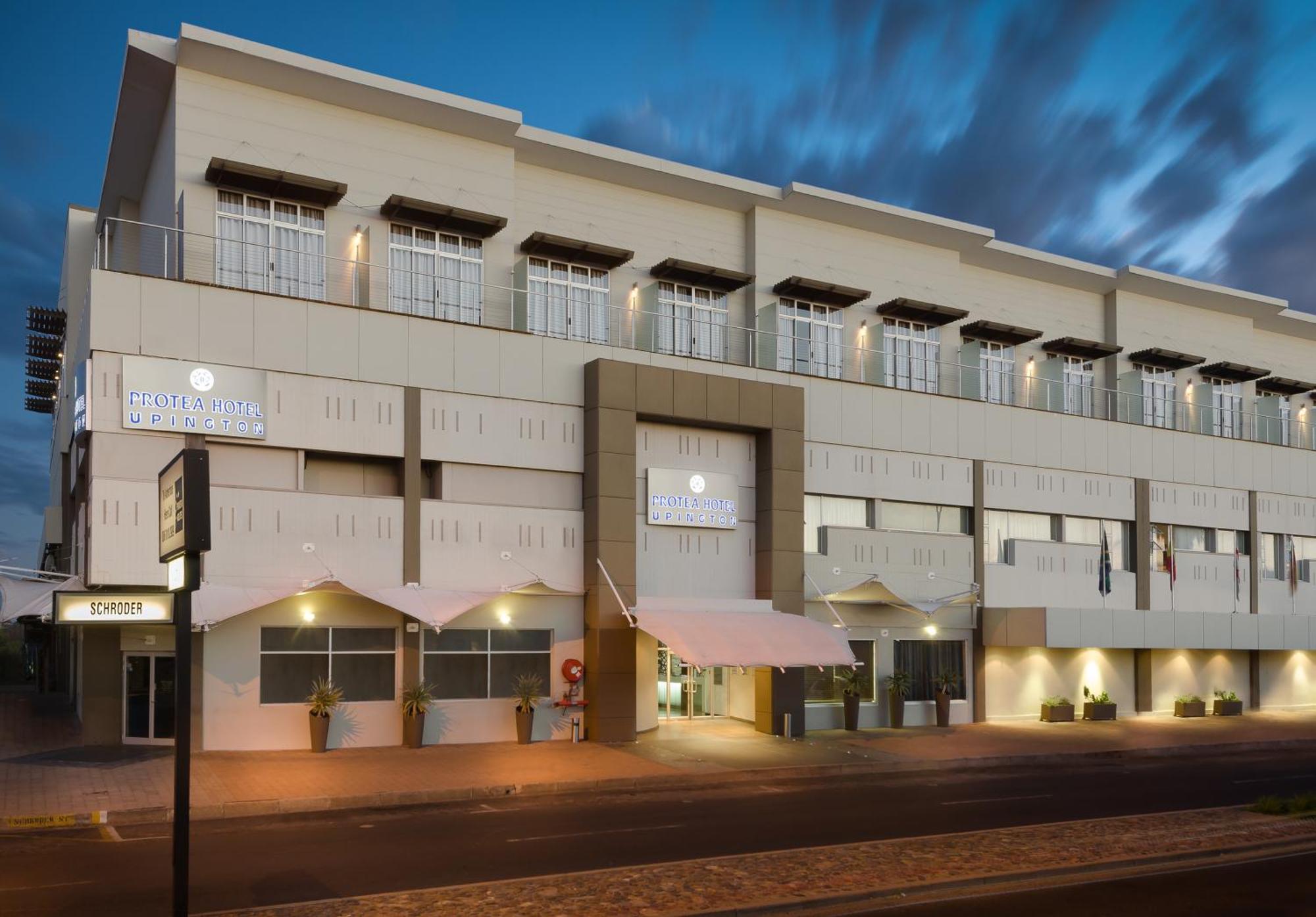 Protea Hotel By Marriott Upington Eksteriør billede