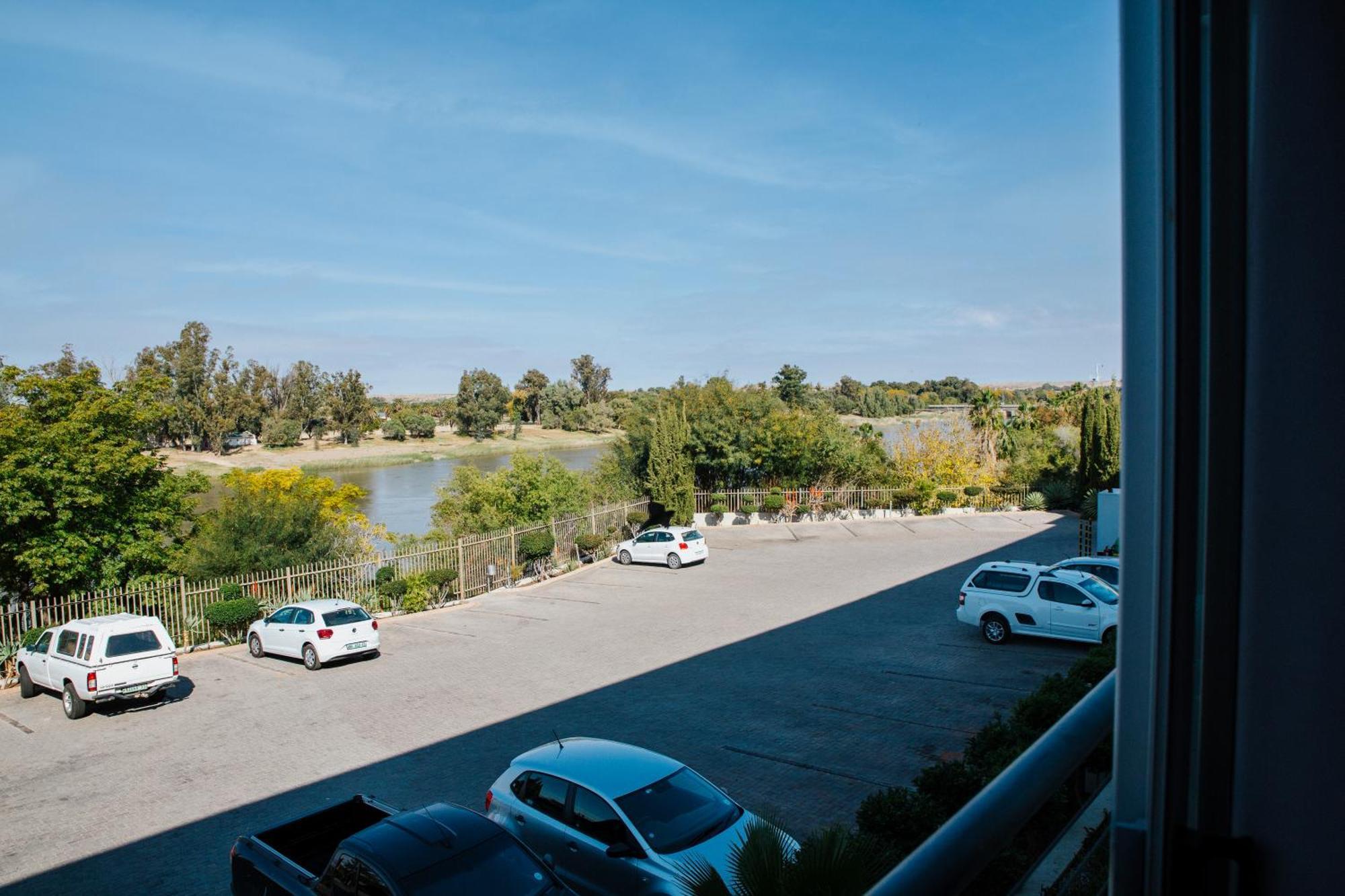 Protea Hotel By Marriott Upington Eksteriør billede